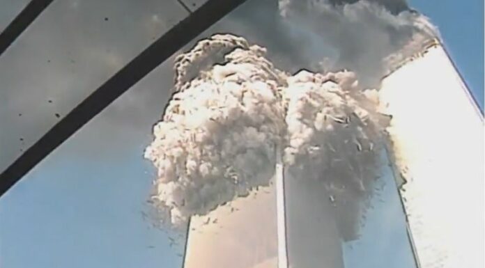 En redes sociales se viralizó el video donde un camarógrafo captó de forma histórica los momentos durante el atentado del 11-S.