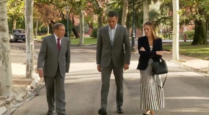 El presidente de España, Pedro Sánchez sostuvo un encuentro con Edmundo González en el palacio Moncloa. Ambos compartieron la noticia.