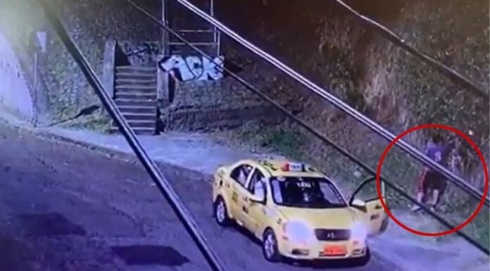 El taxista que provocó un incendio dio declaraciones después de que el video se difundiera en las redes sociales.