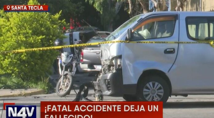 El fatal accidente, presuntamente, se debió por el irrespeto a la señal de alto de uno de los conductores involucrados.
