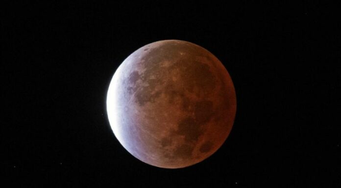 Esta segunda superluna del año, conocida como luna de la cosecha, busca sorprender de nuevo, por su espectáculo luminoso en el cielo.