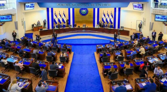 Diputados de la Asamblea Legislativa aprobaron reformas al Código Tributario, donde no se exigirá documentos en comprar mayores a $25 mil.