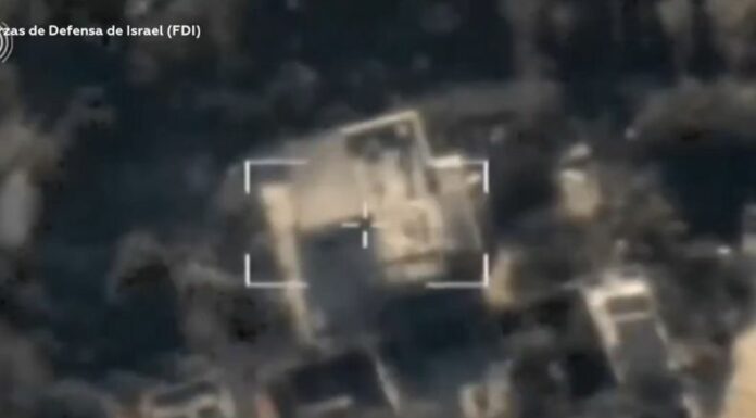 Las cazas de Fuerzas de Defensa de Israel atacaron decenas de objetivos de Hezbolá, en el sur del Líbano, este domingo.