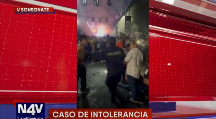 En el acto de intolerancia a las personas no les importó que las autoridades de la PNC se encontraban en el lugar.