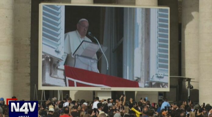 El vaticano anunció que el Papa Francisco, canceló sus audiencias de este lunes debido a que se encuentran en estado gripal leve.