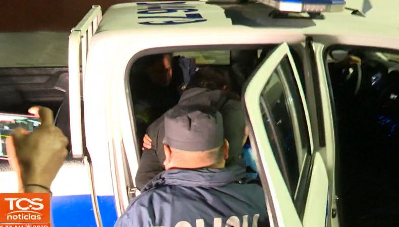 El conductor deberá enfrentar un proceso penal al conducir en estado de ebriedad en el distrito de Santa Tecla.