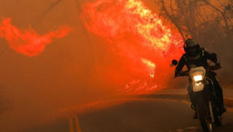Los incendios forestales registrados desde el martes en Quito, Ecuador han decretado 