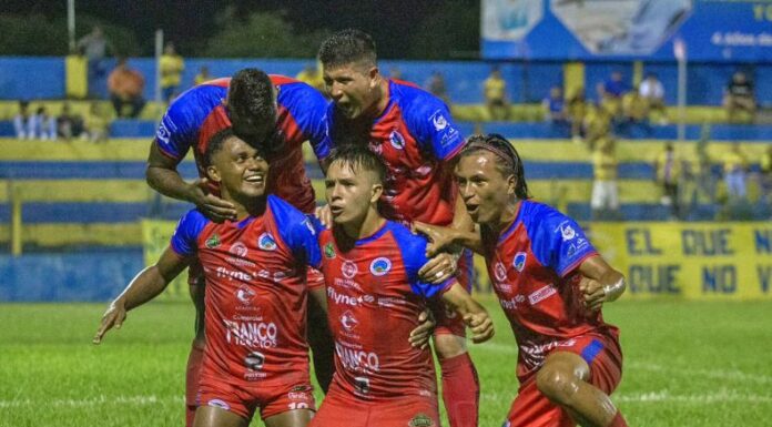 En un partido muy importante el Cacahuatique conquistó el triunfo contra el Municipal Limeño que no pudo anotar más.