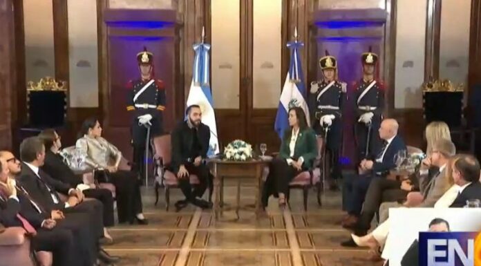 La Cámara de Senadores de Argentina, recibió al presidente salvadoreño, Nayib Bukele, en su segundo día de visita oficial en ese país.