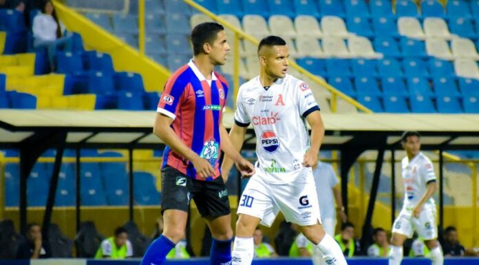 Las pruebas médicas a las que se ha sometido Emerson Mauricio confirman distintas dolencias musculares. Conoce más detalles aquí.