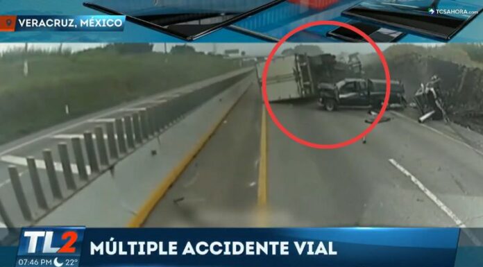 En video quedó registrado el impactante momento de un múltiple accidente de tránsito que se registró en el estado de Veracruz, México.