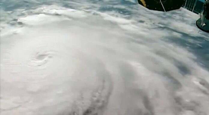 A través del canal de la NASA, se mostraron las primeras imágenes del ojo del huracán Milton, por medio de la estación.