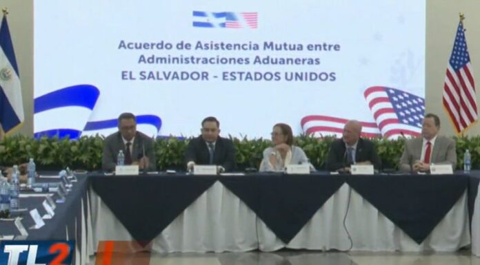 El país y Estados Unidos firmaron un acuerdo bilateral para fortalecer las relaciones comerciales entre ambos países en materia aduanera.