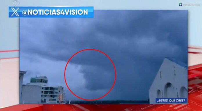En Cancún, México, una especie de “rostro” fue captado entre las nubes durante el potente huracán Helene.