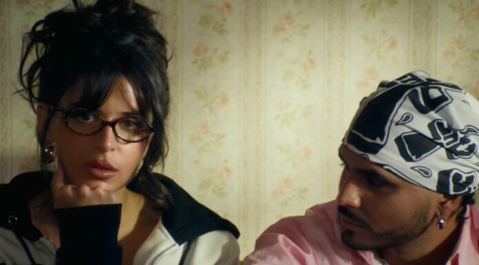 El cantante puertorriqueño, Álvaro Díaz, une su talento con la artista Nathy Peluso, para su nuevo sencillo, “XQ ERES ASÍ”.