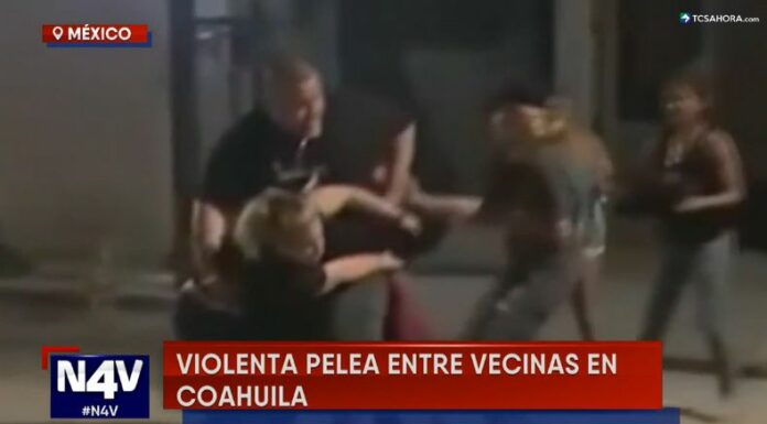 n video quedó captado el momento en el que unas mujeres en Coahuila, México, protagonizaron una violenta pelea.