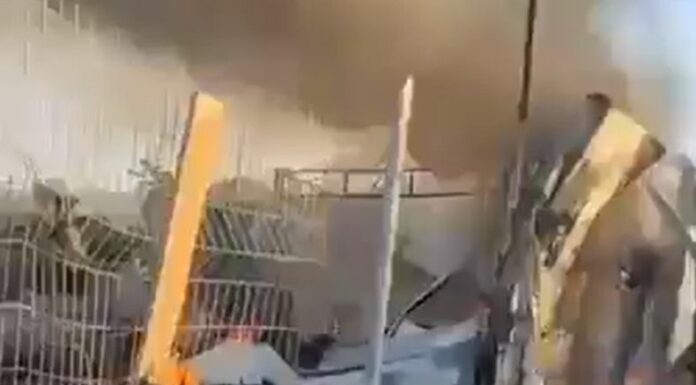 Las Fuerzas de Defensa de Israel (FDI) confirmaron la muerte de soldados en un ataque de Hezbolá contra una base militar cerca de Binyamin.