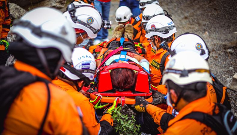 Protección Civil destaca que realizar un simulacro ante terremoto permite mejorar la capacidad de respuesta ante emergencias.
