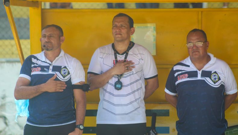 El DT mexicano Jorge Merino deja a los Comandos Azules en el noveno puesto con 12 puntos.