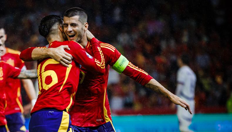 En uno de los encuentros más interesantes de la jornada, España logró quedarse con el resultado a favor con una sólida victoria ante Serbia.