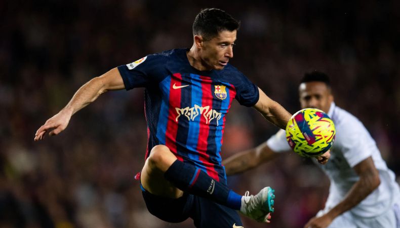 Una persona se hizo pasar por el agente de Lewandowski y estuvo a nada de recibir 1 millón de euros por parte del club culé.