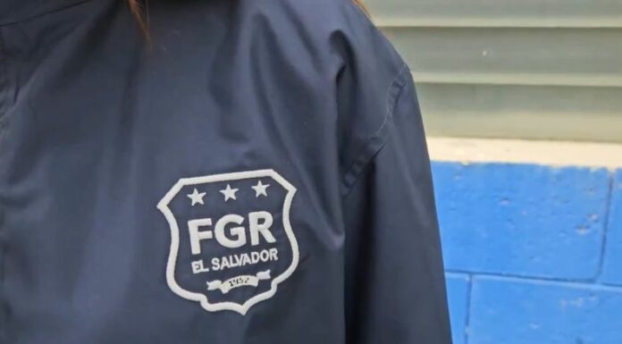 La FGR verificó el proceso de extradición de dos salvadoreños que son requeridos por las autoridades de los EE. UU.