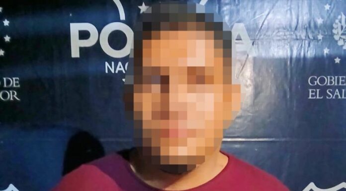 La Policía Nacional Civil (PNC) informó la captura de una persona, acusada por el delito de robo en Soyapango, San Salvador.