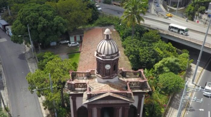 Son más de 200 años de la fundación de la Iglesia Candelaria, por ser un monumento nacional requiere permisos para ser intervenida.