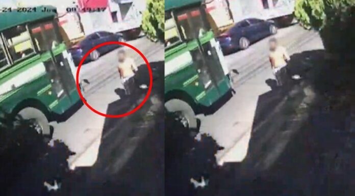 Una cámara de seguridad grabó el momento en que un hombre se lanzó y terminó siendo atropellado por un bus en San Miguel.