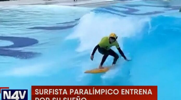 Un joven no vidente de 23 años, entrena por su sueño de ganar medalla de oro en el Campeonato Mundial de Para Surfing.