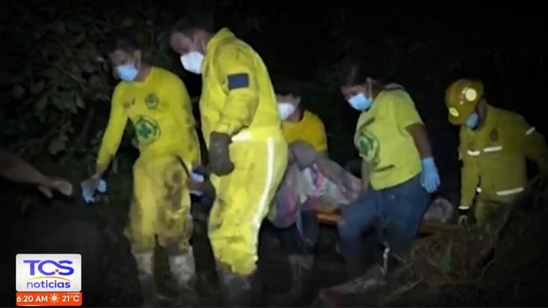 Los habitantes de la comunidad Los Angelitos II, en Nejapa, no pueden olvidar el momento en el que un deslave arrebató sus viviendas.