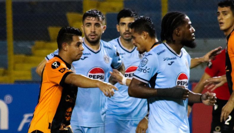 En uno de los encuentros más interesantes de la jornada, el Águila buscaba quedarse con la victoria que los metiera a la Champions de Concacaf, pero no fue así.