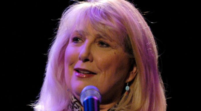 Teri Garr, quien participó en la famosa serie como la madre biológica de 