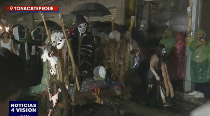 Tonacatepeque volvió a reunir a los famosos personajes salvadoreños mitológicos con el festival de la Calabiuza.