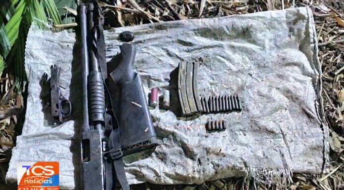 Elementos de la Fuerza Armada encontraron en calidad de abandono armas de fuego en la colonia 10 de octubre.