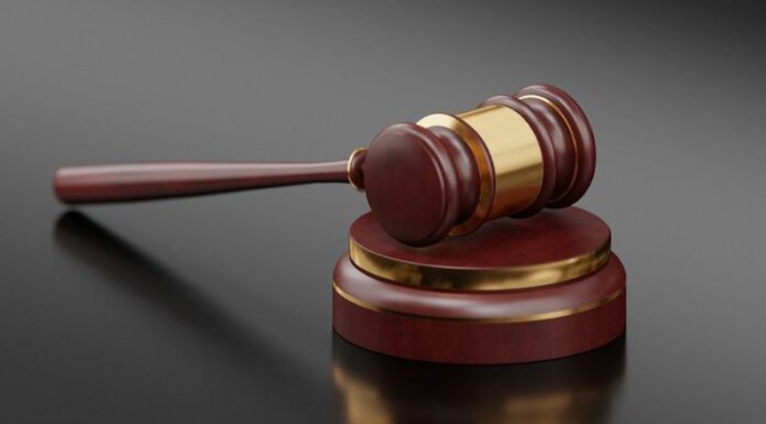 Fiscalía General de la República (FGR) reportó el juicio contra exfuncionarios del Viceministerio de Transporte (VMT) acusados de extorsión.