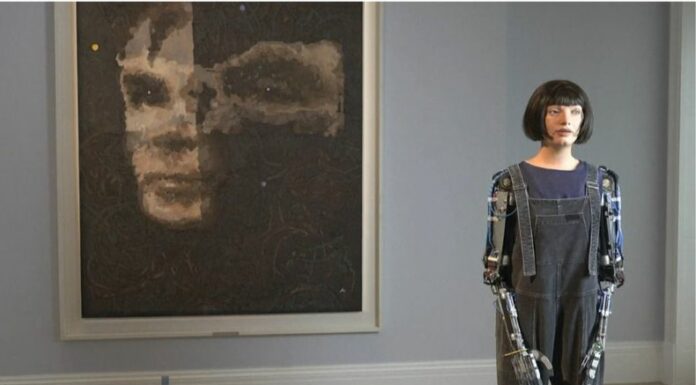 Un robot humanoide llamado Ai-Da creó la obra de arte de un matemático inglés y descifrador de códigos de la Segunda Guerra Mundial.
