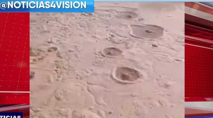 Luego de las intensas lluvias y las inundaciones que dejó en el desierto occidental de Egipto, el suelo comenzó a burbujear.