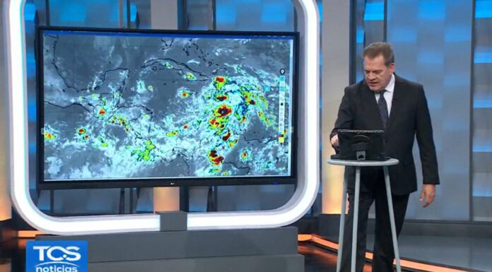 La influencia de una onda tropical generará lluvias a partir de hoy en la zona costera, según explicó Moisés Urbina.