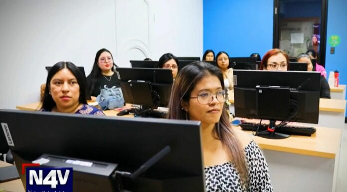 «Mujer Digital” es más que un programa gratuito de empoderamiento digital hacia las mujeres jóvenes salvadoreñas.