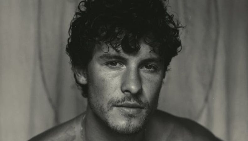 El cantante canadiense, Shawn Mendes, publica su más esperado y anhelado nuevo álbum homónimo denominado, 