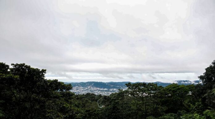 El Ministerio de Medio Ambiente y Recursos Naturales (MARN) reportó que a partir de mañana ingresarán vientos norte al país.