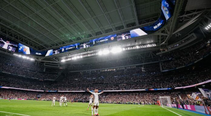 Real Madrid junto con Sotheby's pondrá a la venta los vestuarios de las temporadas 2001-2002 hasta la 2021-22.