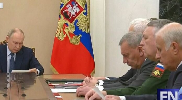 El presidente de Rusia, Vladímir Putin, dijo que seguirán probando el misil que disparó contra Ucrania este jueves.