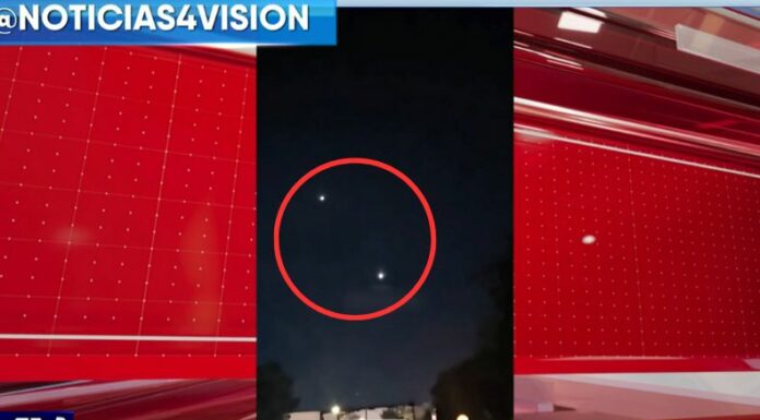 Un usuario compartió un video captado en Estados Unidos, donde se observan dos esferas luminosas suspendidas en el cielo.