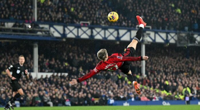 El premio Puskás se da al mejor gol sin importar la liga o competición oficial en la que se ha dado dicha anotación destacada.