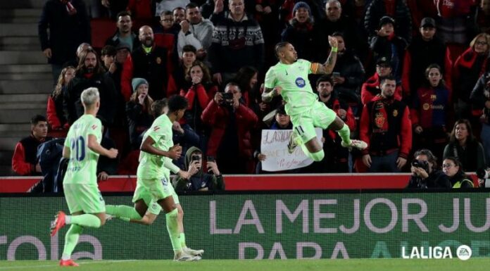 Barcelona se impuso al Mallorca 1-5 para mantener su liderato en La Liga una jornada más.