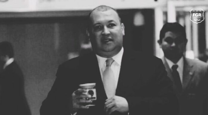 La Fiscalía acusa a Francisco Cáceres Zaldaña, exsecretario privado de la Presidencia, y a su grupo familiar por enriquecimiento ilícito.