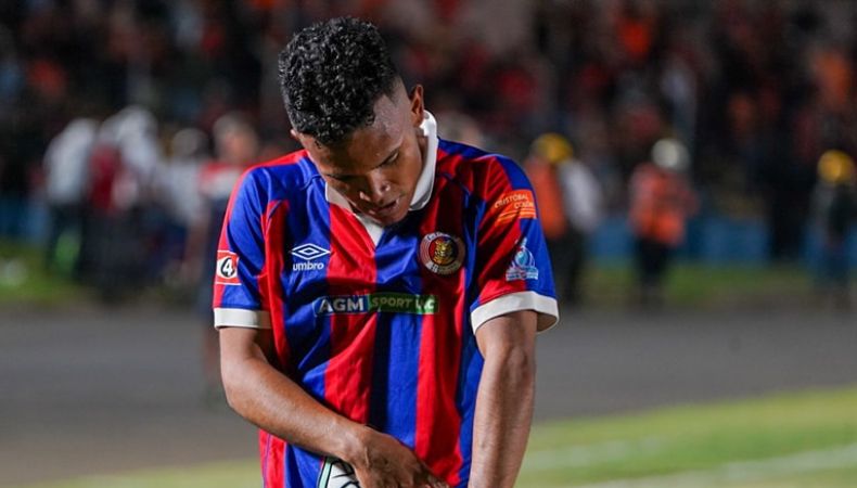 FAS y Águila empataron 1-1 en la ida de los cuartos de final del Torneo Apertura 2024. Repasa lo mejor del Clásico Nacional aquí.