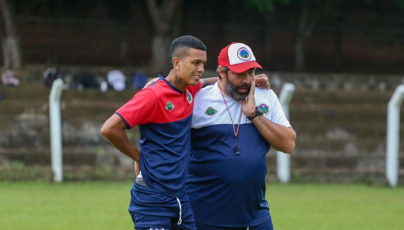 Julián Grueso se refirió a las aspiraciones del equipo benjamín en este Apertura 2024.
